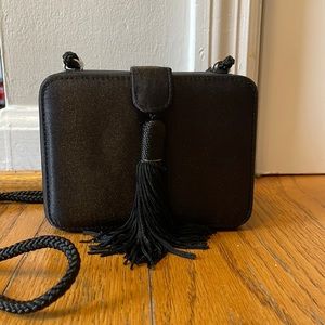 JESSICA MCCLINTOCK EVENING BLACK DRESSY BAG WITH TASSEL CROSSBODY